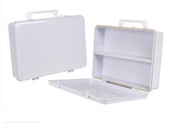 Trousse VIDE, PLASTIQUE (16-1/2 pouces x 12-7/8 pouces x 5-7/8 pouces) BLANCHE
